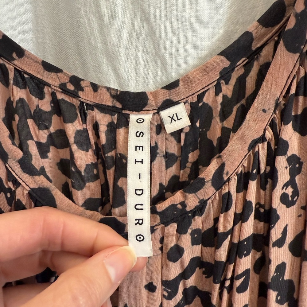 Esca Leopard Print Midi Dress - Picture 8 of 15